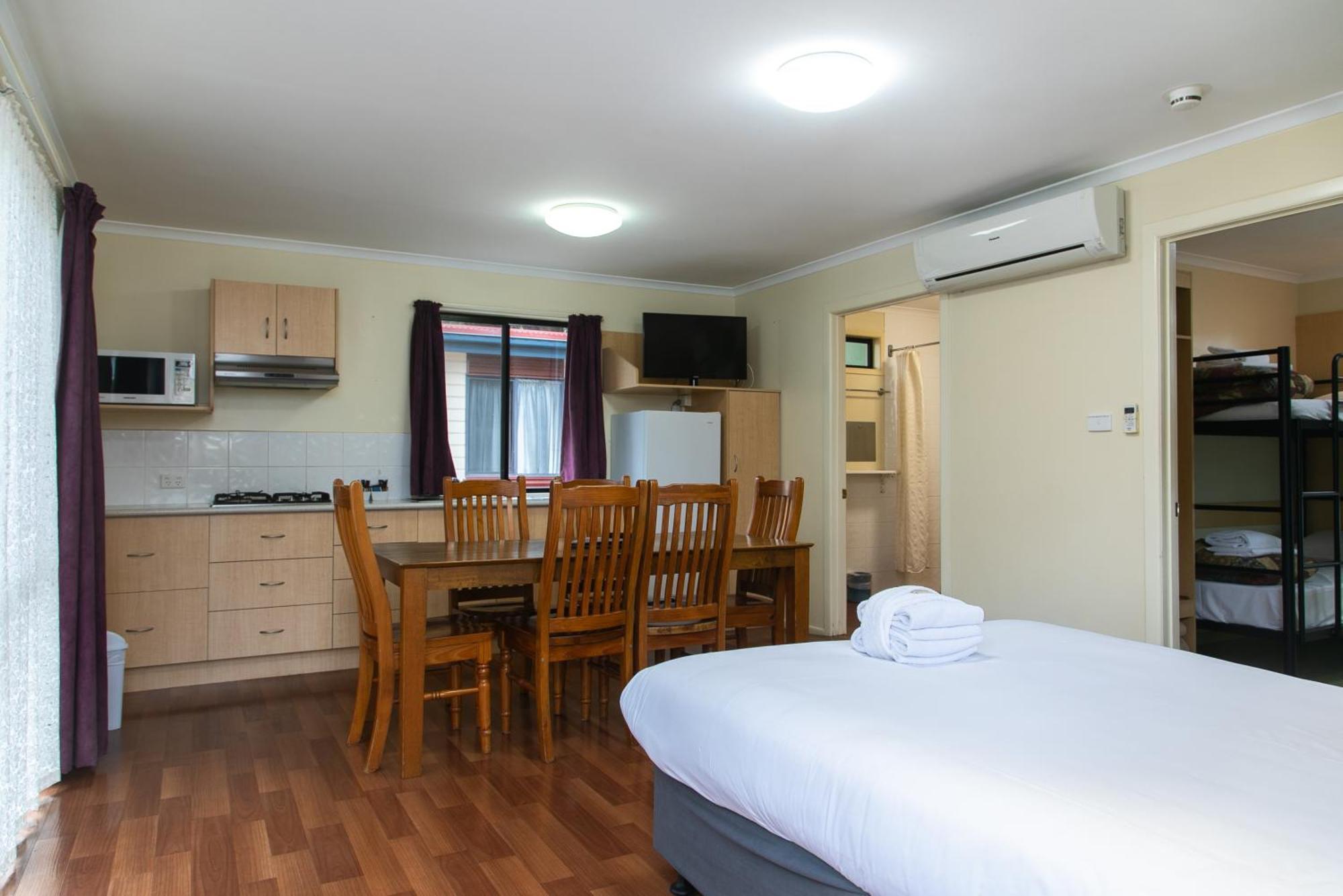 Big4 Toowoomba Garden City Holiday Park Bilik gambar